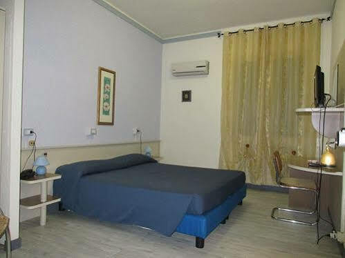 Hotel Ristorante Tre Galletti Sasso Marconi Luaran gambar